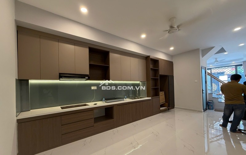 Bán nhà HXH, 200 ra MT Trương Chinh, Phường 14 Tân Bình 60m2, 3Tầng 3PN. Chỉ 8.9 Tỷ còn TL với chính chủ